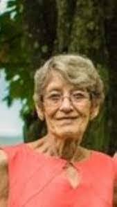 Sally Lantz's Instagram, Twitter & Facebook