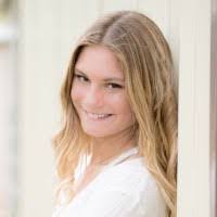 Heather Morefield's Instagram, Twitter & Facebook