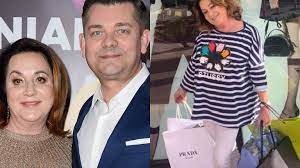 Rodzice byli szczęśliwi, co widać na nagraniu. Zona Zenona Martyniuka Chwali Sie Ekskluzywna Garderoba Wybieram Takie Marki Jak Chanel Prada