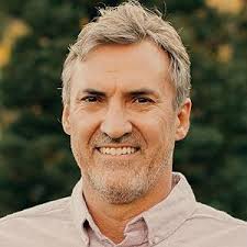 Amazon.com.br: Larry Clapp: livros, biografia, última atualização