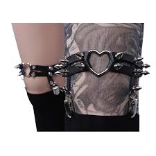 Read on to learn about these fashion for most women in the 21st century, garters and garter belts are worn for special occasions including. Handmade Sexy Heart Punk Garters Women Studded Rivets Elastic Leg Ring Garter Belt Rock Accessory Great For Night Club Wish