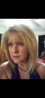 hairstylists with curling iron skills can do this style