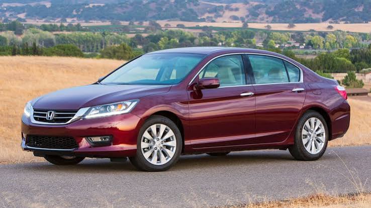 10 Best Used Cars Under $12,000 - Kelley Blue Book