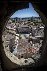 Don't miss out on great hotels and other accommodations near place mallet. Presentation Et Histoire De La Ville Mairie De Bagnols Sur Ceze Dans Le Gard