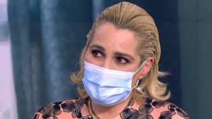 Με την κορούλα τους στην ανάβυσσο. 22ry0a7ktz2bqm