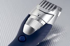 The clipper was the first one of its kind with a practical drive motor in hand, rather than connected to a separate motor through a flexible shaft. Best Waterproof Travel Beard Trimmer For Men 2020 Beyond My Front Door