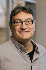 Researchers find the key to start to our cells self-cleaning system