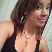 60+ perfiles de «Yvette Pena»