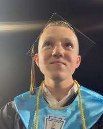 Officially an Alumni 🎓 #BATID🐅