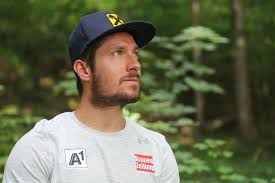Bei den männern setzte sich der ultraläufer florian neuschwander mit 74,56 km durch (globaler platz 6), bei den frauen gewann laura chacon biebach mit 51,78 km, was weltweit der vierte platz ist. Wald Salzburgers Gruner Schatz Salzburgerland Com