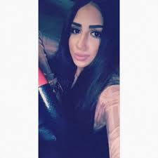New The 10 Best Hairstyles With Pictures Ne Guzel Anlatmis Sezen Aksu Dusman Degilim Ama Dustun Gozumden 0711 Hair Styles Cross Necklace Fashion
