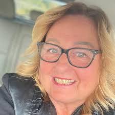 Locally in GB, are there any beaches to swim?