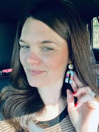 A huge shout out to Jennifer Russell Thames and family! Let me just tell  you how important it is to do business with a local wholesale business, an  artist that everyone is