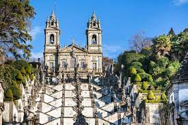 Guimarães is a city in minho, northern portugal. Braga Und Guimaraes Tagestour In Kleinen Gruppen Inklusive Mittagessen 2021 Porto Tiefpreisgarantie