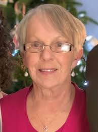 Carol Macphee's Instagram, Twitter & Facebook