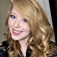 I figured since a lot of people don't know about this healthy hack at The  Twisted Goose I would share