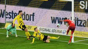 Fc koeln logo fan projekt, cdr. Bvb Fans Toben Wegen Ecken Trick Lucien Favre Erklart Koln Niederlage Bvb 09