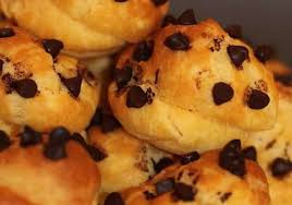 Chouquettes Aux Pepites De Chocolat Au Thermomix Plat Et Recette Recette Chouquette Pepite Chocolat Thermomix Recette