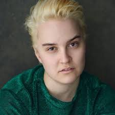 Zoe Elle Morris (@ZoeElleMorris)