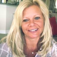 Kimberly Sheffield's Instagram, Twitter & Facebook