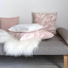 Das kissen ist weich und flauschig welches design passt zu meinem einrichtungsstil? Kissenbezug Brave Altrosa Pastell Skandinavisch Rosa Landhausstil Kissen