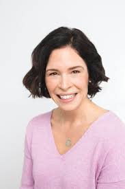 Lauren Enright's Instagram, Twitter & Facebook