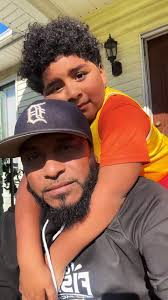 Mac Garcia (@macgarcia12)'s videos with Amor de papá