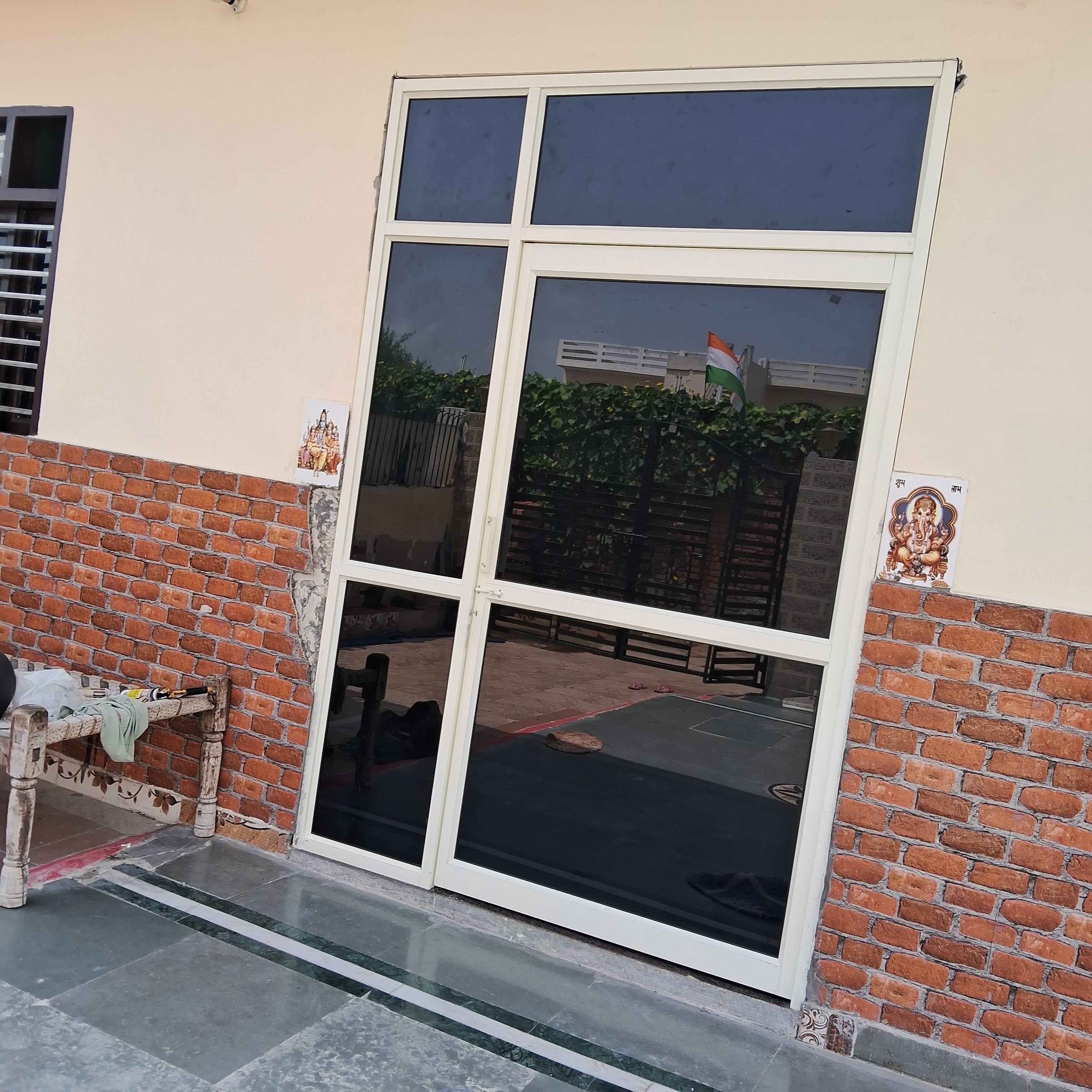 Aliminium door partion product image