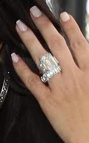 Celebrity Wedding Rings Kim Kardashian Engagement Ring Kim Kardashian Wedding Ring Celebrity Engagement Rings