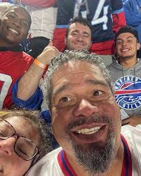 Michael Soluri's Instagram, Twitter & Facebook