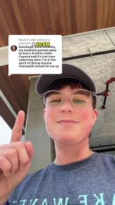 Claire Marshall Style