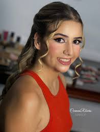 Uma princesa no feed! Make pra ela: @layla_abritta ❤️ Cabelo  @claudialacerda_hairstyle @studioccataguases