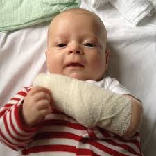 Henry Oliphant's Instagram, Twitter & Facebook