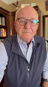 Today's team building session was centered around the "Ubuntu" concept,  exploring what "I" bring to the team and what "we" bring to the  organization.