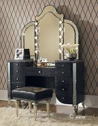Pin By Holly Crowley On My Home One Day Hollywood Swank Bedroom Vanity Home