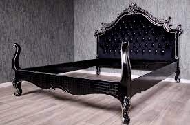 Ein schwarzes bett ist immer ein gute wahl. Barock Bett Peacock In Schwarz Silber Betten Onlineshop Repro Antik Design