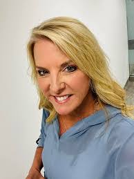 Linda Seals's Instagram, Twitter & Facebook