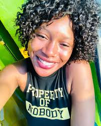 Brenda Knowles (@brenda_knowlesshop) • Instagram photos and videos