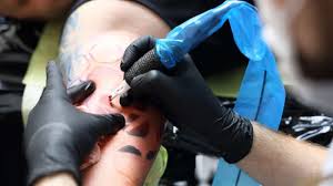 Tato simple di tangan cowok nama. Remaja Nekat Tato Nama Pacar Di Lengan Seminggu Kemudian Malah Putus