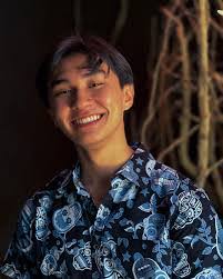 Andy Choy's Instagram, Twitter & Facebook