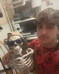 Isaiah May (@mayisaiah) • Instagram photos and videos