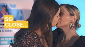 The Problem with S2 of Madre Solo Hay Dos | Lesbian + WLW - YouTube