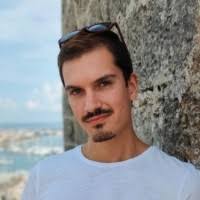 70+ perfiles de «Adrián Piñeiro»