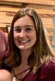 Holly Jablonowski's Instagram, Twitter & Facebook