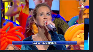 In a singing duel, the two contestants select. N Oubliez Pas Les Paroles La Team De Violaine Qualifiee Pour La Finale Du Tournoi Des Maestros