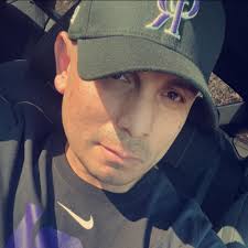 WATCH 5 GENIUS BANG TIPS!! 👇🏻👇🏼👇🏾  https://behindthechair.com/articles/5-fringe-cutting-tips-for-soft-natural-bangs/  🌞 Happy #MORNINGLAUGHBLAST! 🤣😜