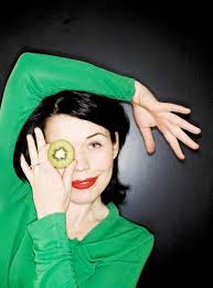 Lotta Lundgren: Inte någons hemmafru