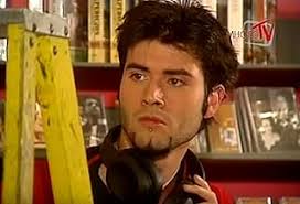 Mis 3 hermanas" Episode #1.14 (TV Episode 2000)