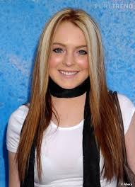 Les cours en ligne du moment sont présents dans cette sélection de mooc actualisée chaque jour. Les Experimentations Capillaires De Lindsay Lohan Ont Commence Tres Tot A L Epoque De Freaky Friday Elle Opte Pour Les Meches Platine Sur Son Roux Puretrend