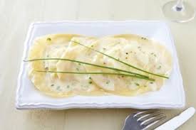 Recette De Raviolis Au Chevre Et Aux Noix Beurre A La Ciboulette Recette De Raviolis Recette Idee Recette